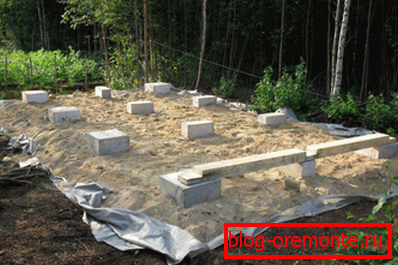 Fundament filarów dla szopy