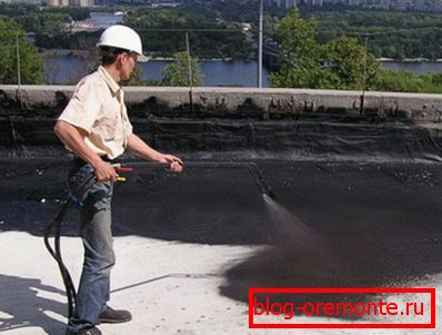 Hydroizolacja za pomocą zimnego mastyksu bitumicznego