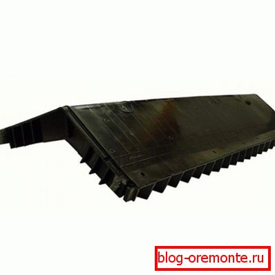 Nawiewnik kalenicowy typu ciągłego