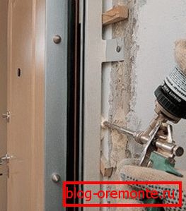 Wykonanie mocowania na kołku Wykonanie mocowania na kołku