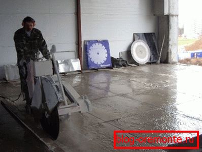 Demontaż zakładek z okręgami diamentowymi Demontaż zakładek z okręgami diamentowymi