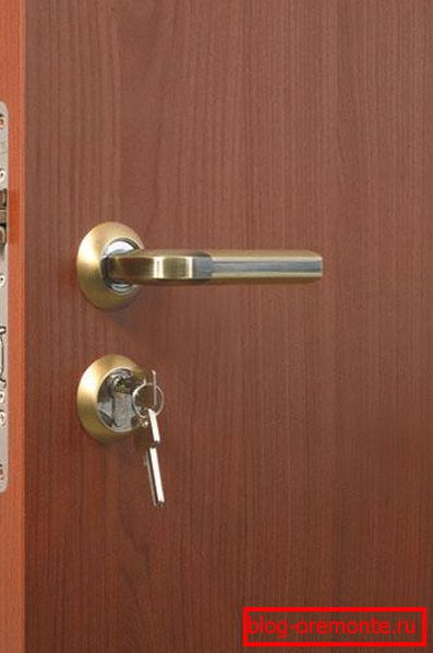 Drzwi wewnętrzne z werandą, grubość grubość drzwi wewnętrznych