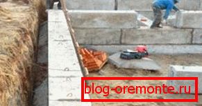 Podstawa z płyt betonowych Podstawa z płyt betonowych