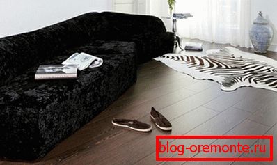 Pokrycie wenge w salonie