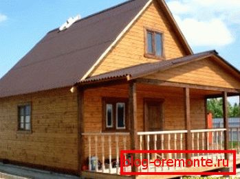 Amatorska kąpiel fotograficzna z tego materiału z małą werandą Amatorska kąpiel fotograficzna z tego materiału z małą werandą