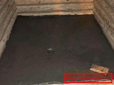 Zdjęcie jest przykładem podłogi ze spadkiem w stronę odpływu Zdjęcie jest przykładem podłogi ze spadkiem w stronę odpływu