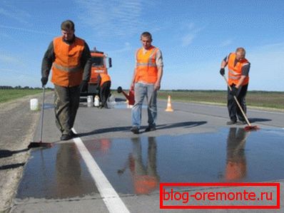 Nakładanie emulsji ujędrniającej Nakładanie emulsji ujędrniającej