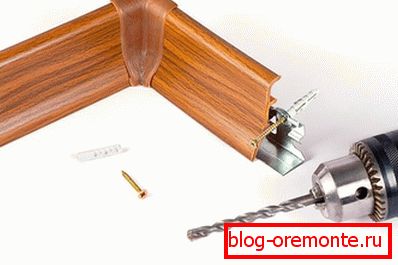 Plastikовый плинтус