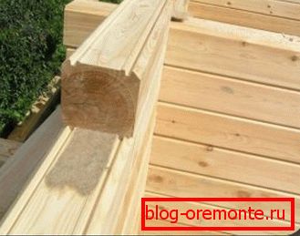 Przykład murowanej ściany ich profilowanego materiału Przykład murowanej ściany ich profilowanego materiału