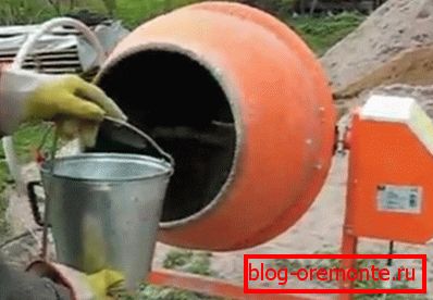 Najpierw wlej wodę. Najpierw wlej wodę.