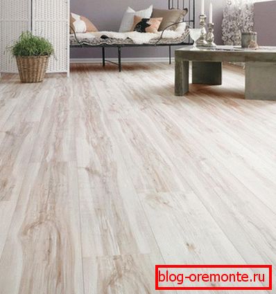 Lekki laminat dębowy