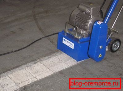 Usuwanie jastrychu cementem piaskowym Usuwanie jastrychu cementem piaskowym