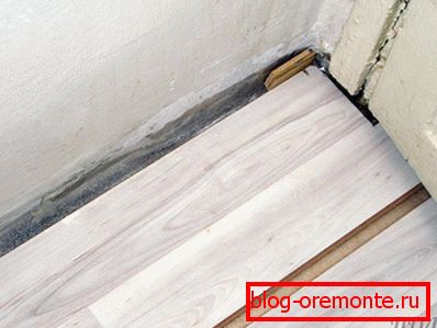 Układanie pierwszego rzędu laminatu