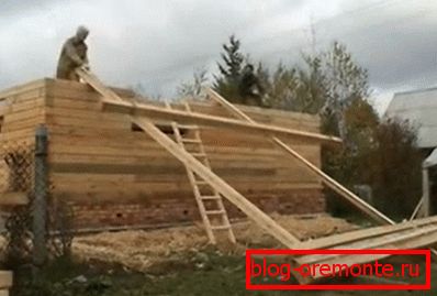Urządzenie pomocnicze do podnoszenia materiałów Urządzenie pomocnicze do podnoszenia materiałów