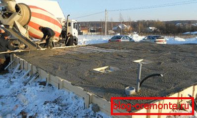 Wylewanie betonu w temperaturze ujemnej Wylewanie betonu w temperaturze ujemnej